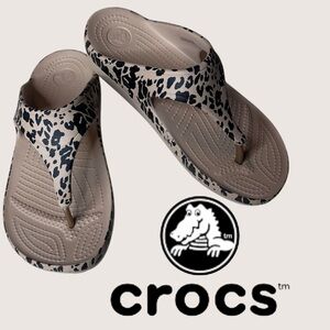 Crocs Sandals Women Sz 9 Leopard Kadee II Flip Flop Comfort Walking Animal Print